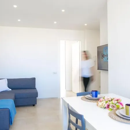 Eden Living - Rooftop & Poetto 3 Min * Quartu Sant'Elena