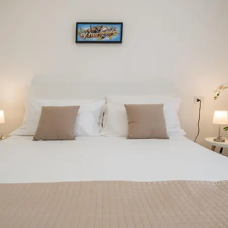 Eden Living - Rooftop & Poetto 3 Min Apartment *