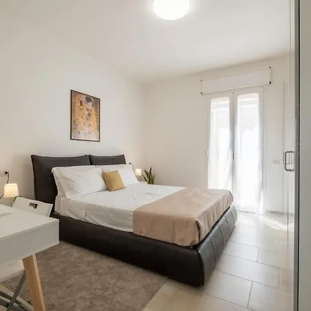 Apartment Eden Living - Rooftop & Poetto 3 Min *