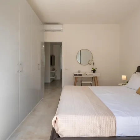 Eden Living - Rooftop & Poetto 3 Min